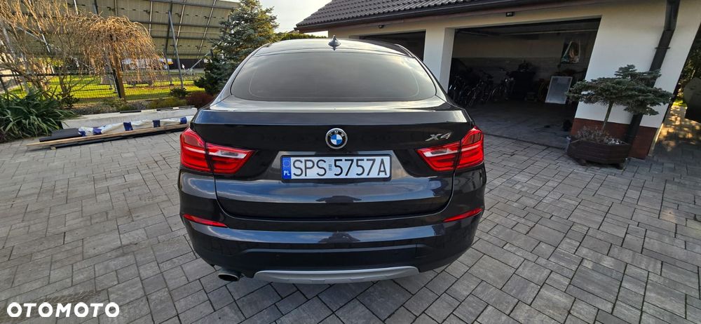 BMW X4 xDrive20i - 8