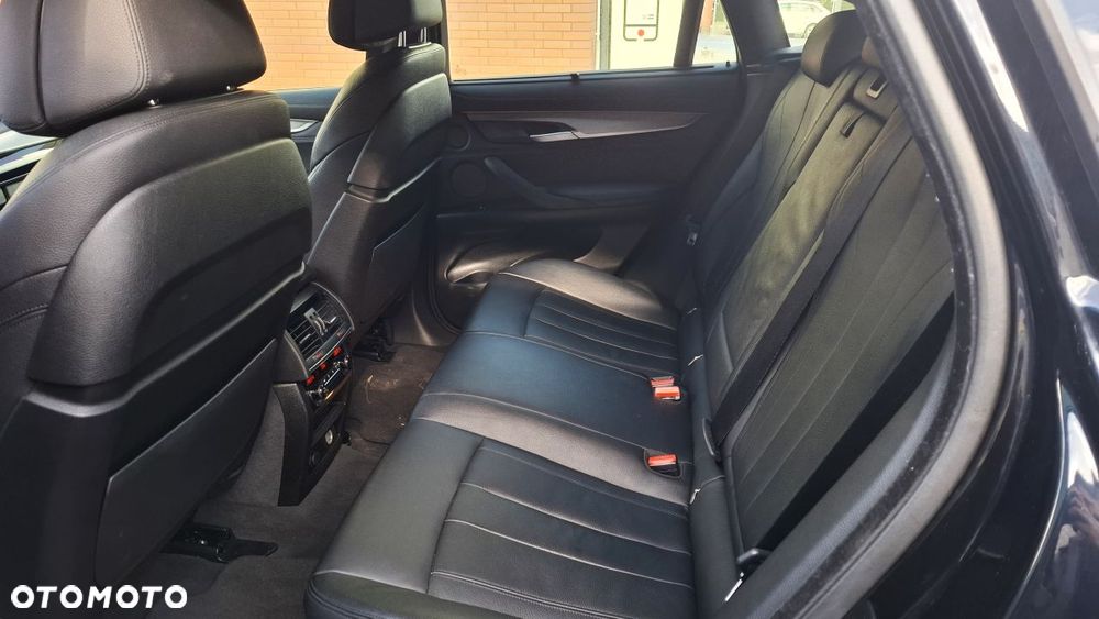 BMW X6 xDrive30d - 14