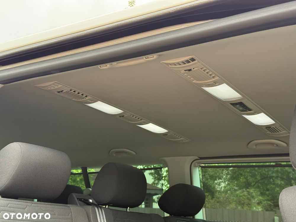 Volkswagen Caravelle 2.0 TDI L2 Highline DSG - 19