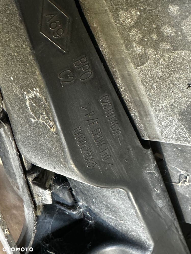 Renault Clio IV Grill Atrapa - 4