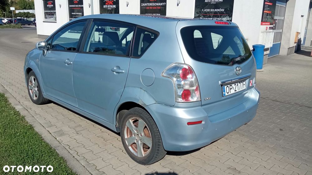 Toyota Corolla Verso 1.6 Luna - 6