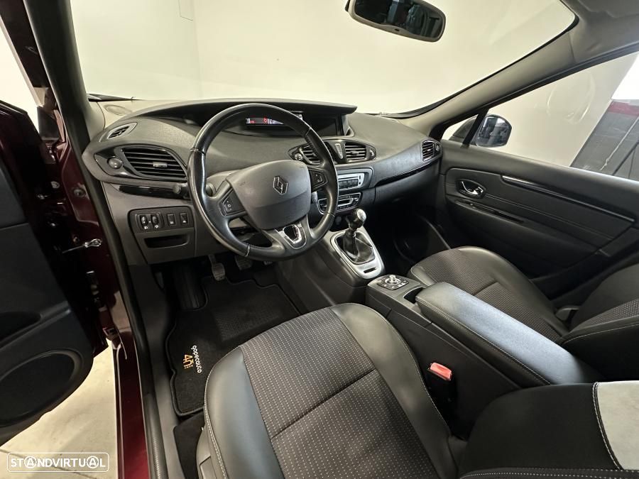 Renault Grand Scénic 1.5 dCi Luxe SS - 18