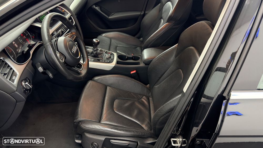 Audi A4 Avant 2.0 TDI S-line - 11