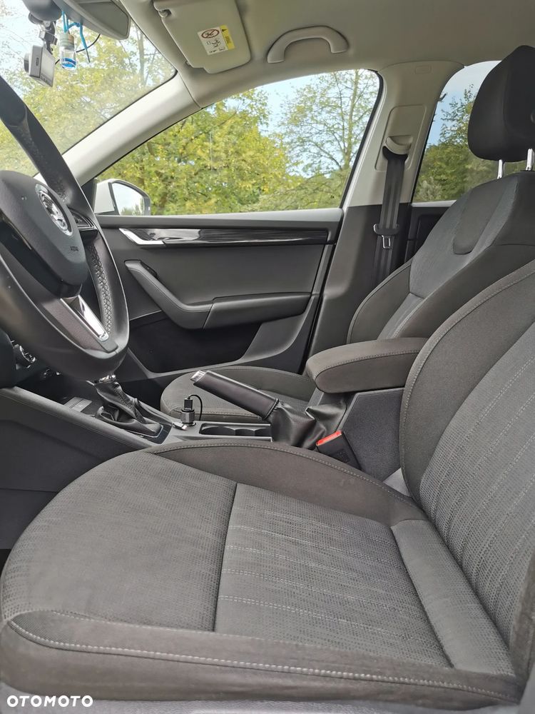 Skoda Octavia 2.0 TDI SCR Style DSG - 13