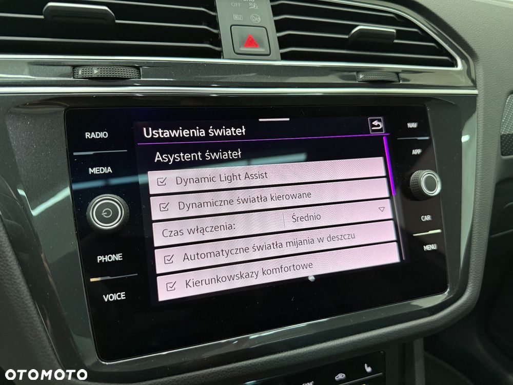 Volkswagen Tiguan 2.0 TSI 4Mot R-Line DSG - 36