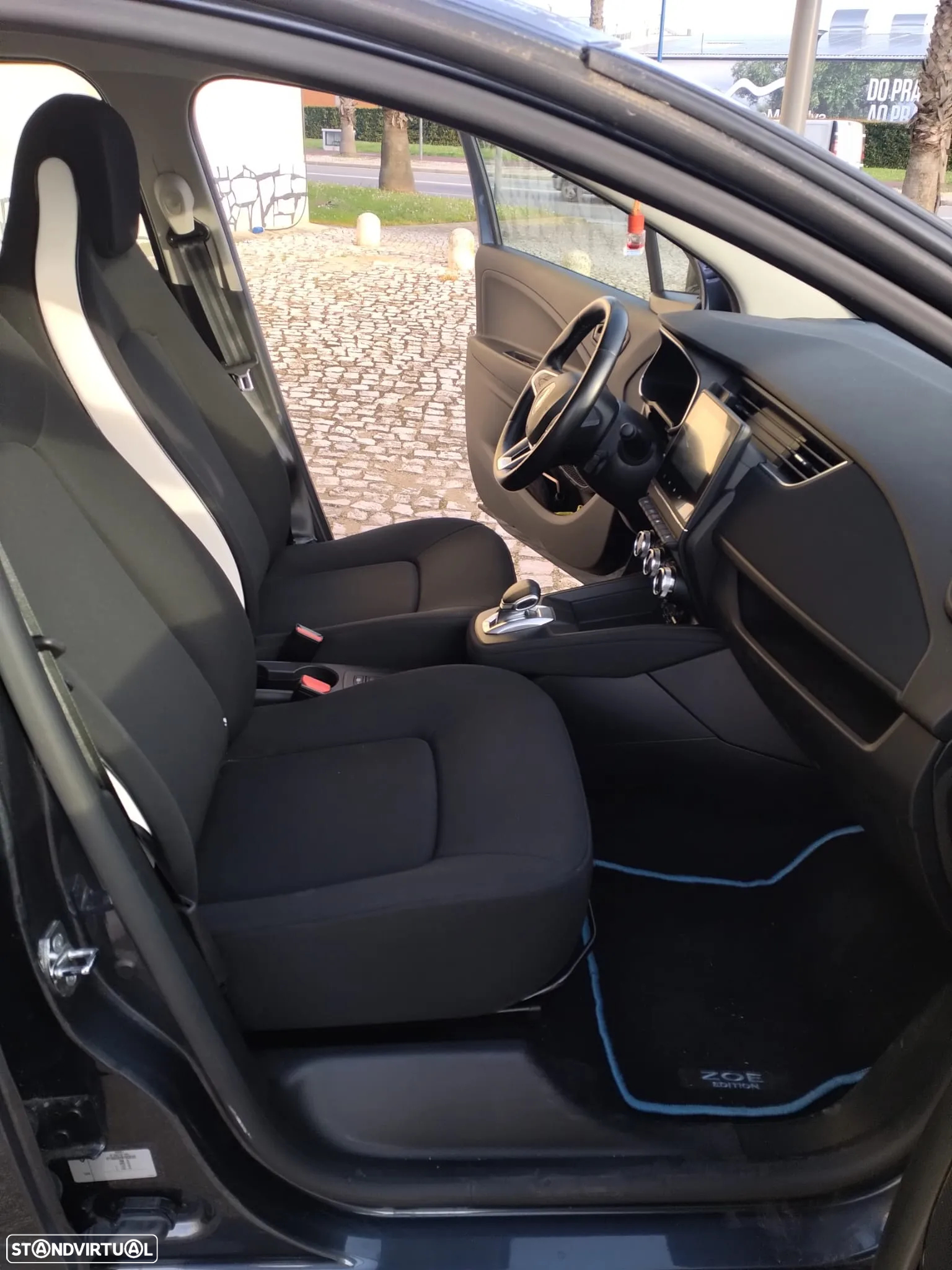 Renault Zoe (c/ Bateria) Limited 50 - 6