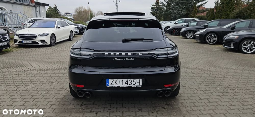 Porsche Macan Turbo - 8