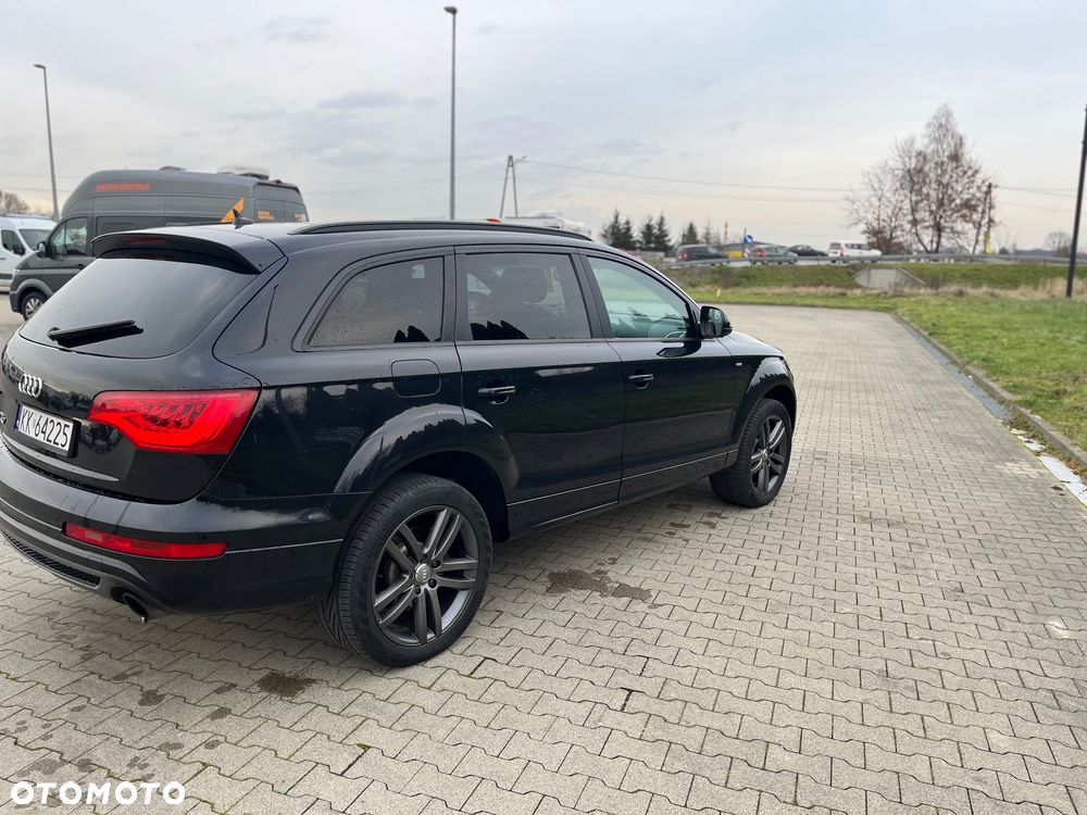 Audi Q7 3.0 TDI DPF clean diesel Quattro Tiptronic - 29
