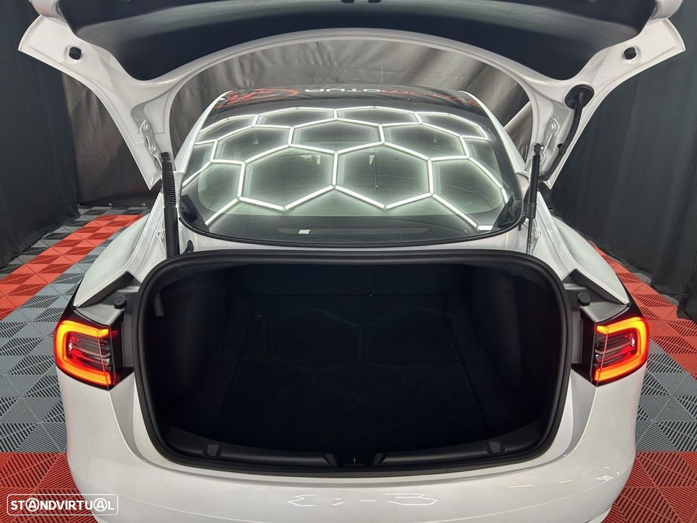 Tesla Model 3 Tração Traseira Standard - 8