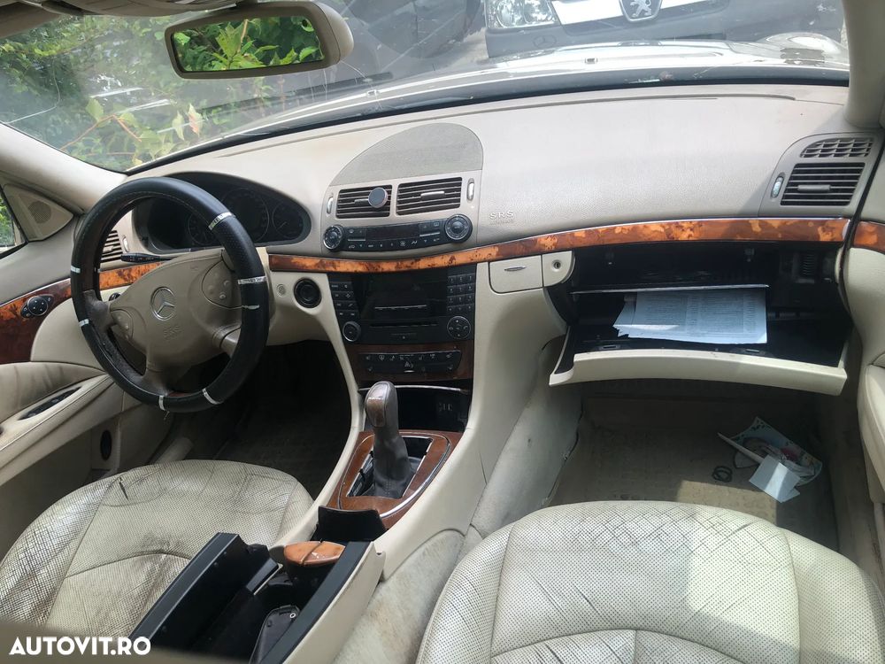Dezmembrez Mercedes Benz E270 CDI bej auriu manual 2006 W211 - 6