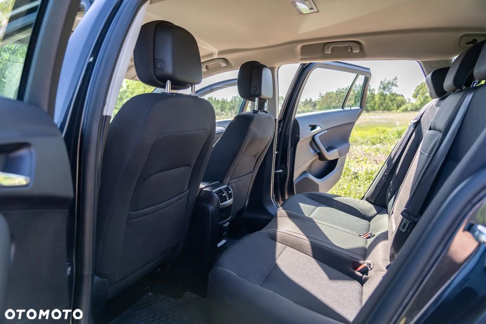 Opel Insignia 2.0 CDTI Active - 10