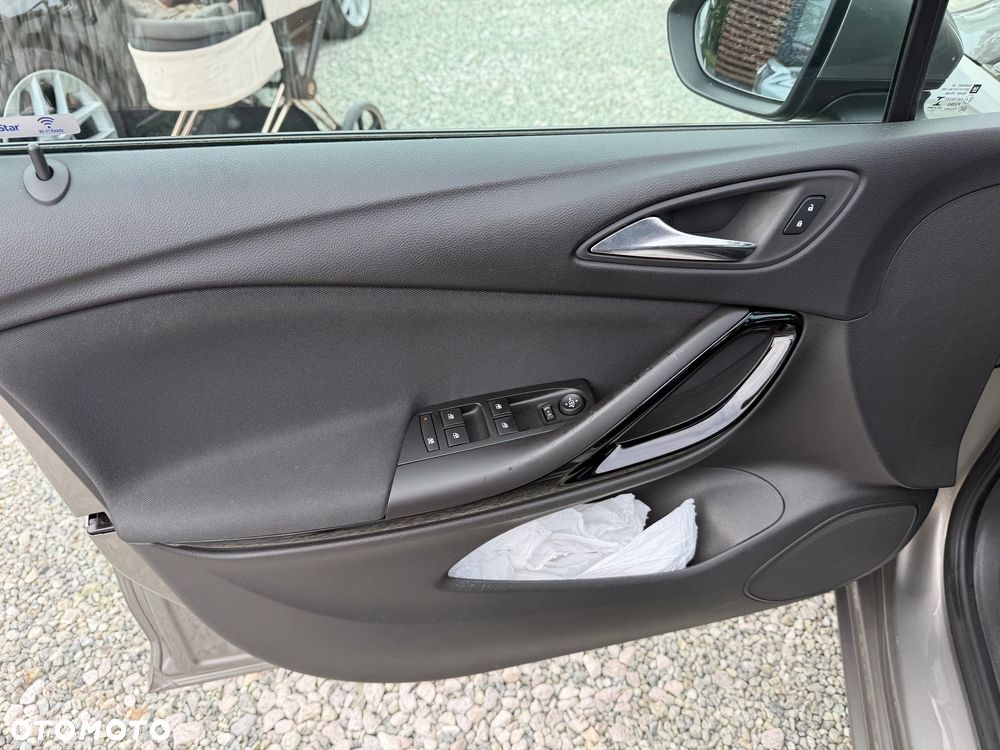 Opel Astra 1.4 Turbo Start/Stop Dynamic - 30