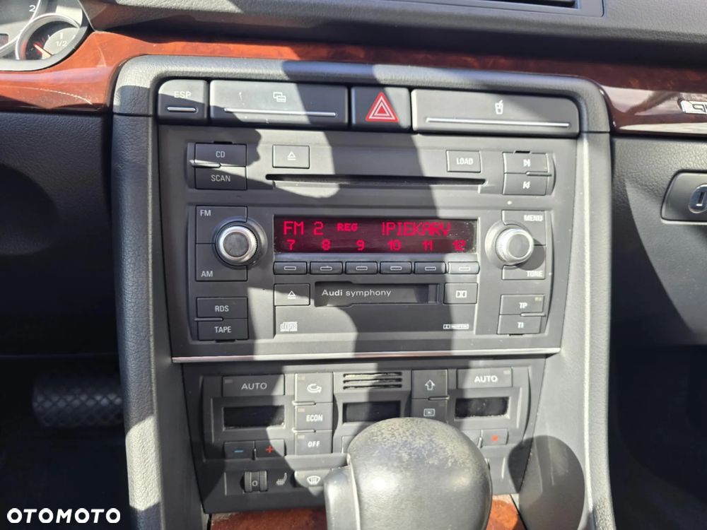 Audi A4 Avant 3.2 FSI Quattro Tiptr - 40