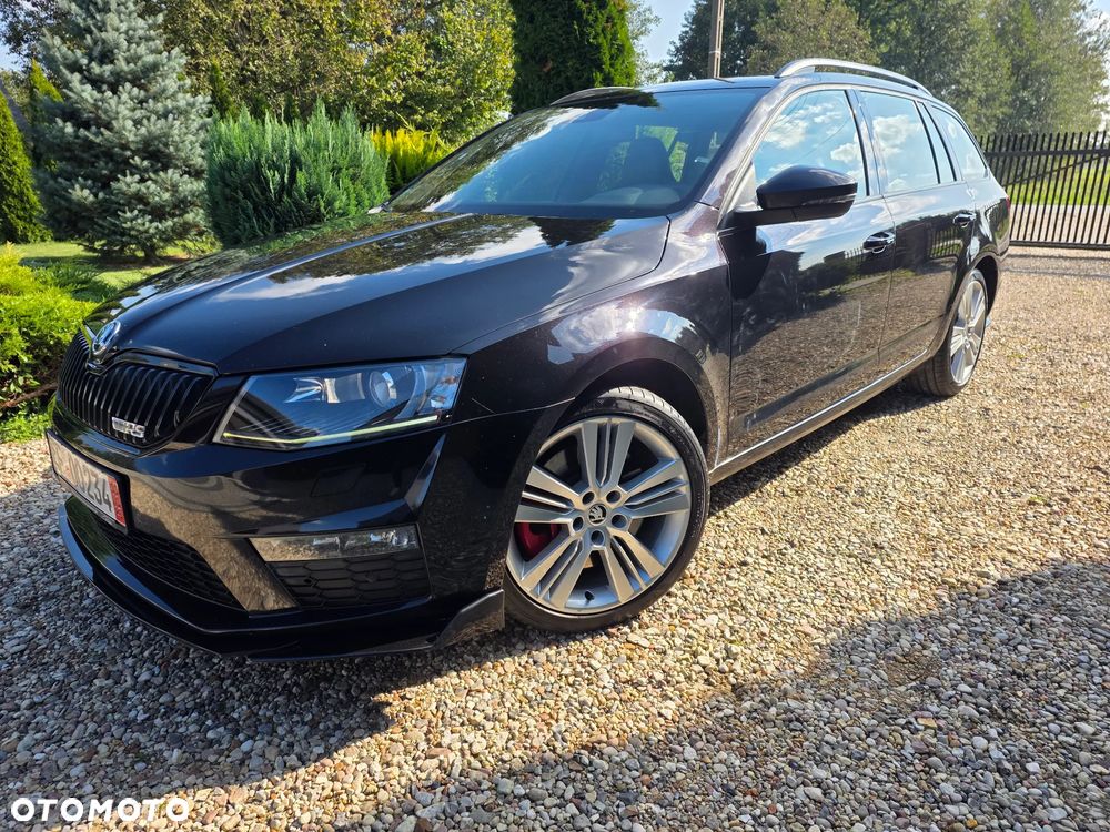 Skoda Octavia 2.0 TDI DSG RS - 2