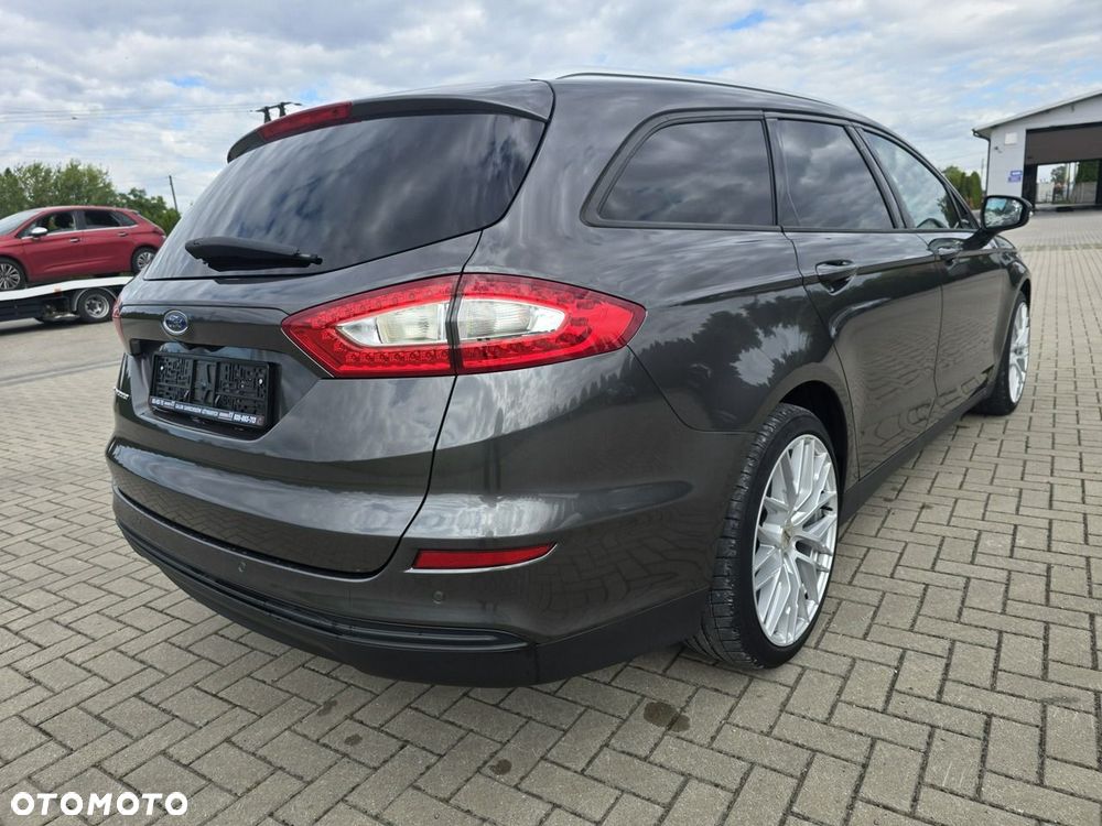 Ford Mondeo - 10