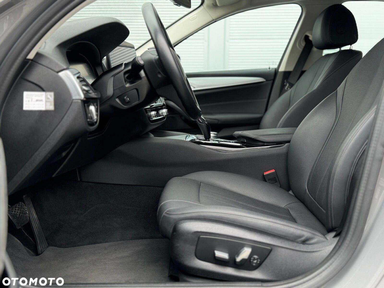 BMW Seria 5 - 31