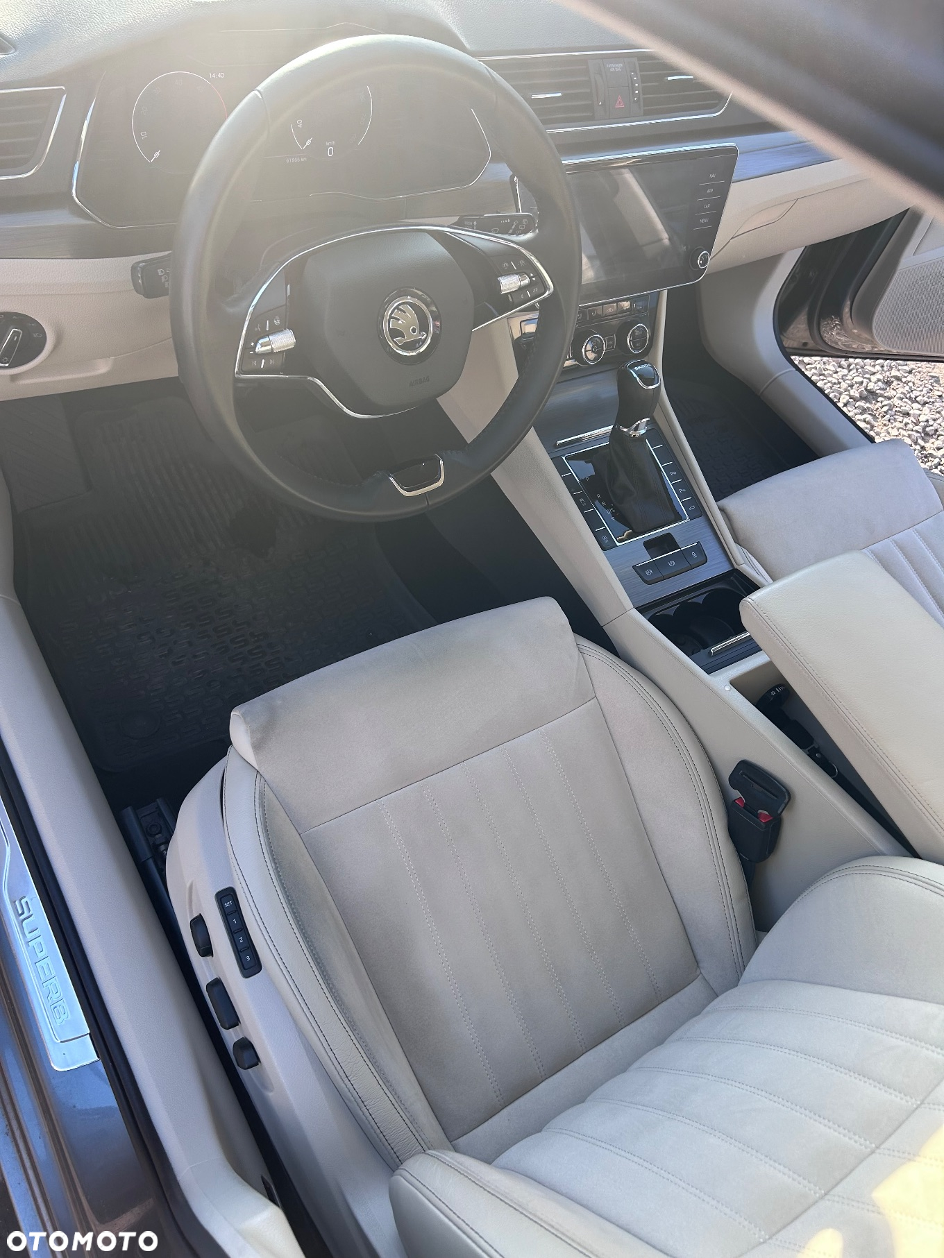 Skoda Superb 2.0 TDI SCR Style DSG - 6