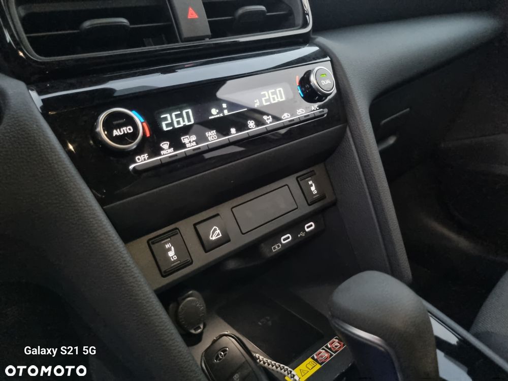 Toyota Yaris Cross Hybrid 1.5 Executive - 25