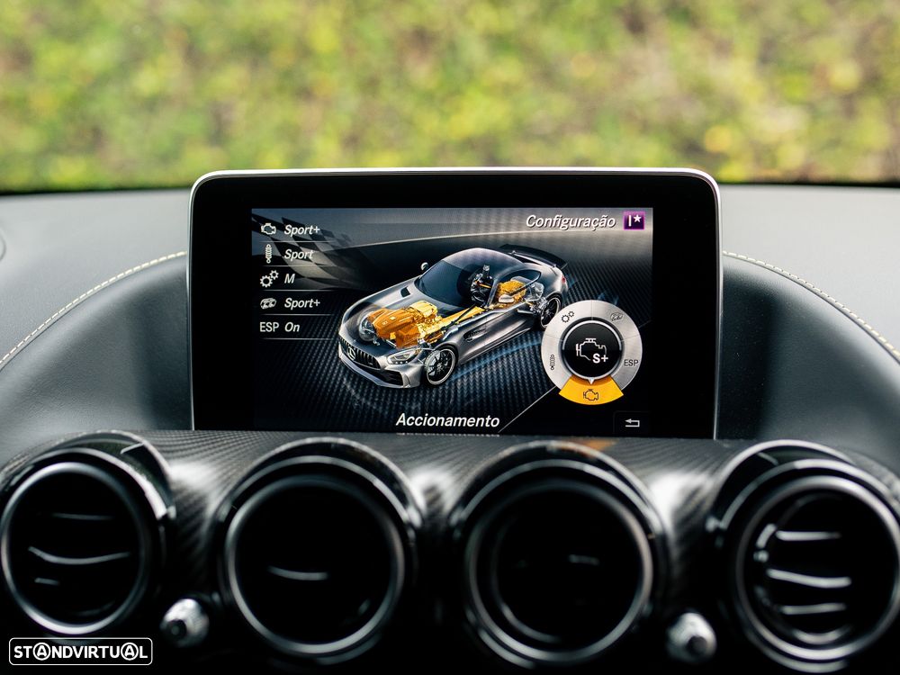 Mercedes-Benz AMG GT R - 56