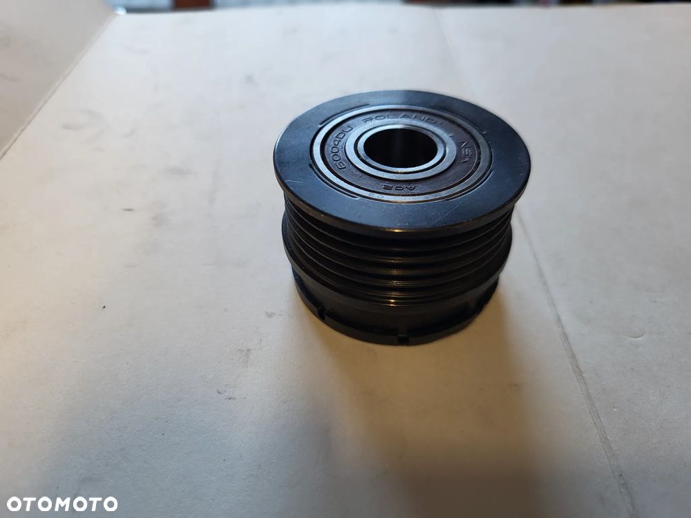 Sprzęgło Sprzęgiełko  koło pasowe  ALTERNATORA AUDI A4 B5, A6 C5; VW PASSAT B5 1.9D/1.9DH 01.95-09.01 - 3