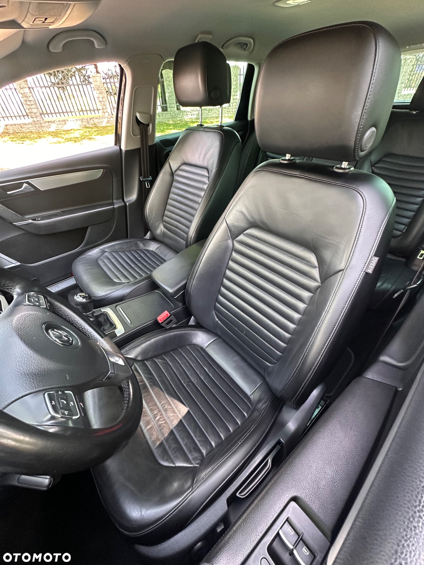 Volkswagen Passat Variant 2.0 TDI BlueMotion Technology R-Line - 9