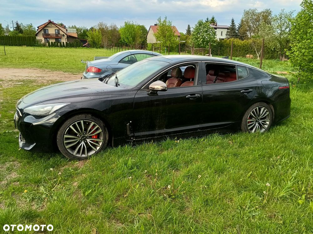 Kia Stinger 3.3 T-GDI V6 GT AWD - 3