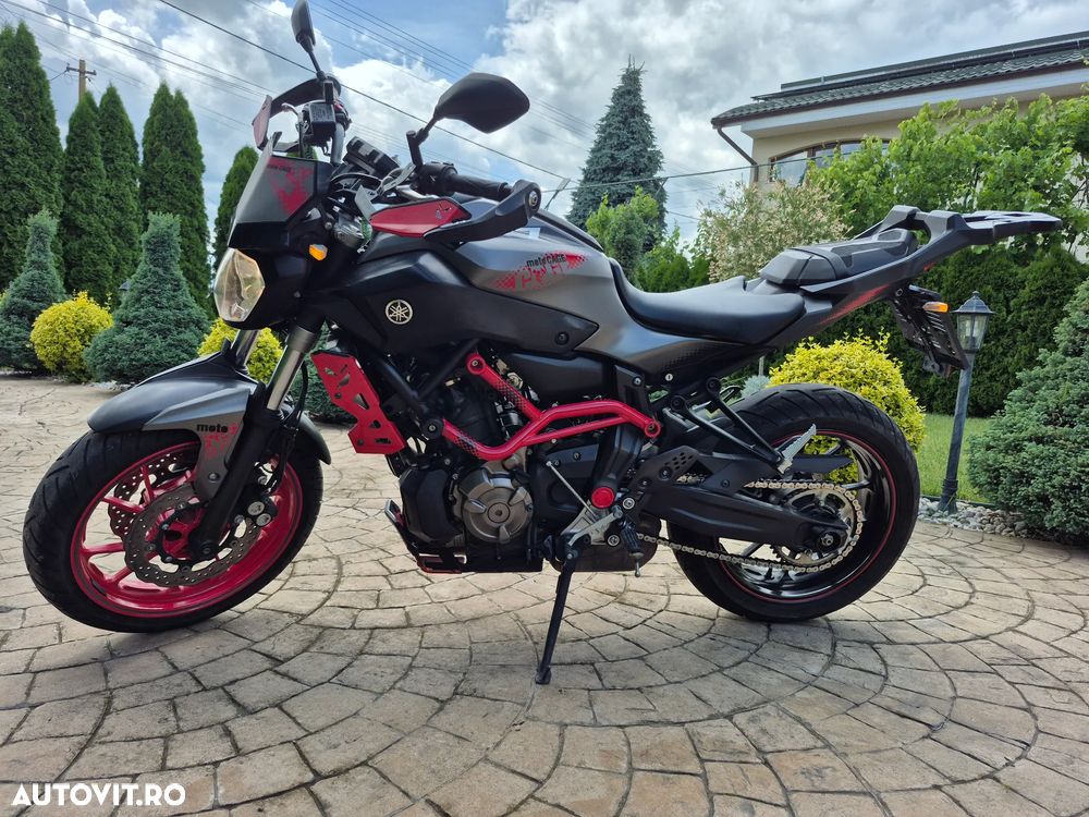 Yamaha MT-07 - 3