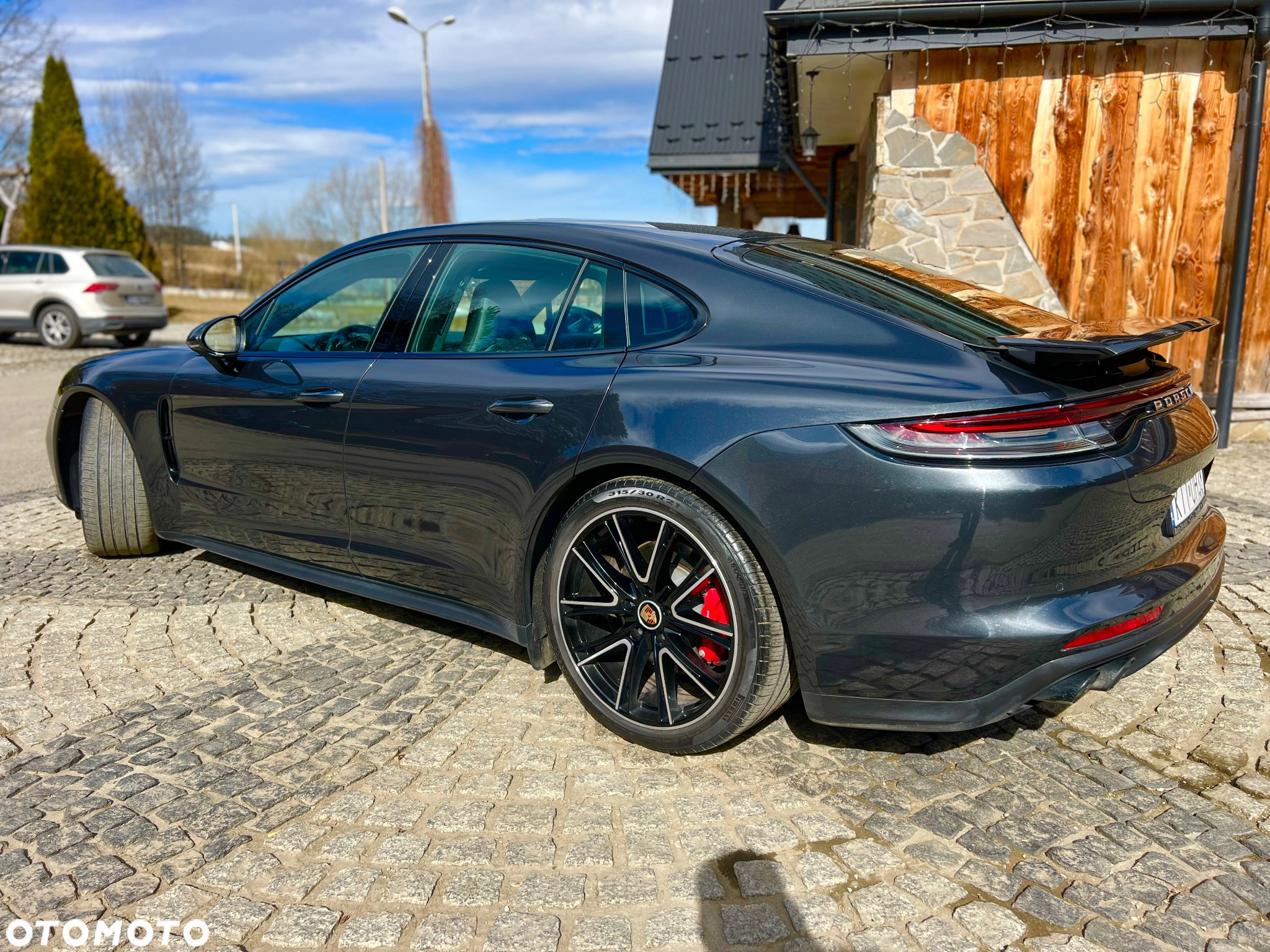 Porsche Panamera 4S - 3