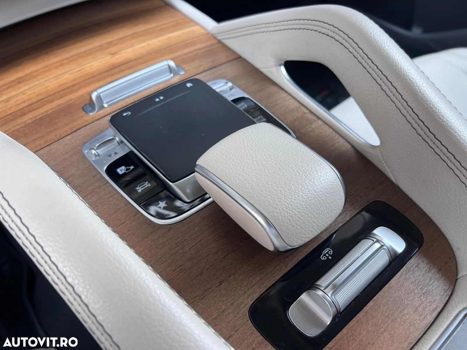 Mercedes-Benz GLE 350 d 4MATIC - 14