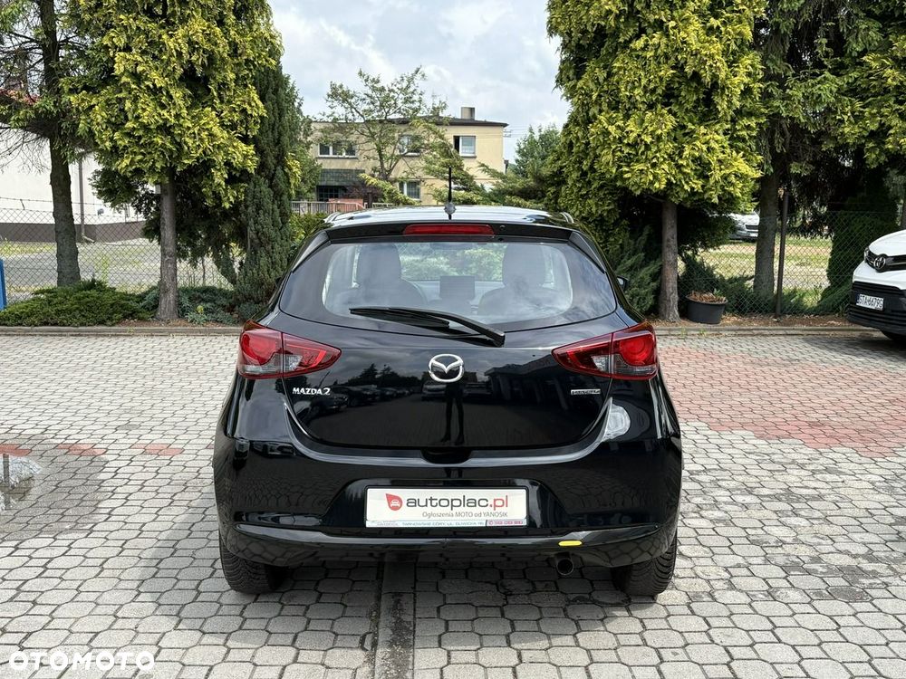 Mazda 2 - 6
