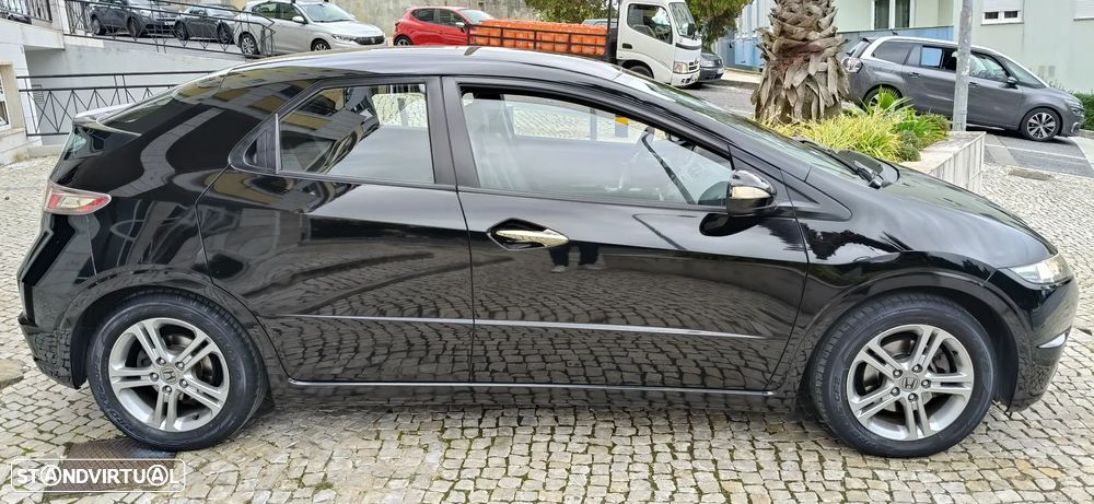 Honda Civic 1.4 i-VTEC Sport - 9