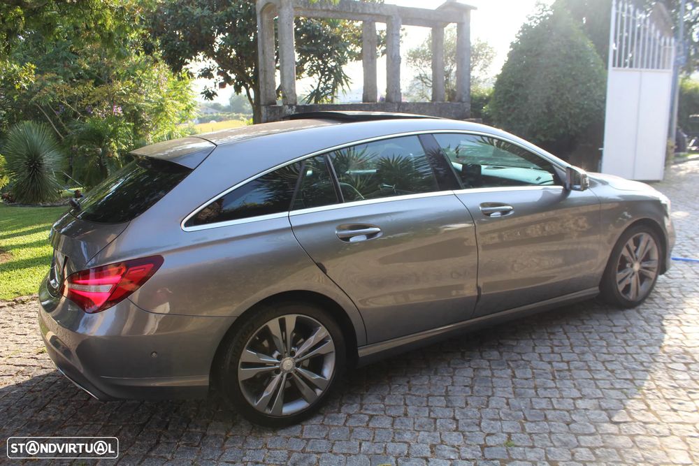 Mercedes-Benz CLA 200 d 4Matic 7G-DCT - 4