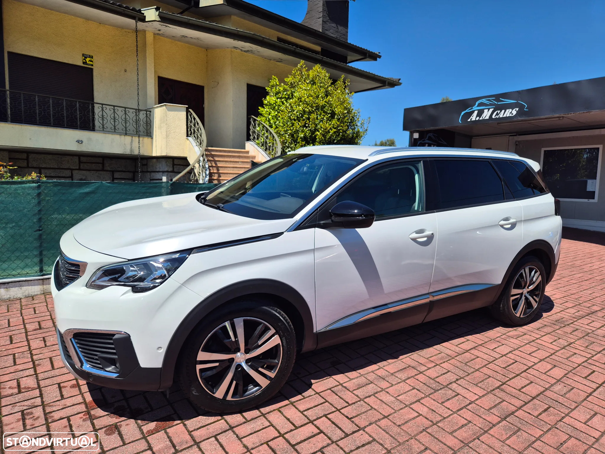 Peugeot 5008 1.5 BlueHDi Allure EAT8 - 2