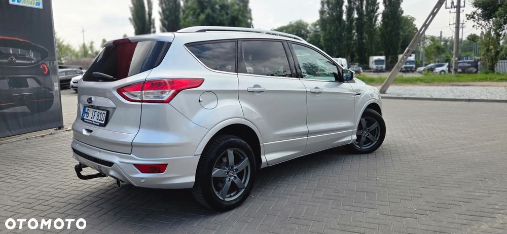 Ford Kuga 2.0 TDCi 4x4 Titanium - 15