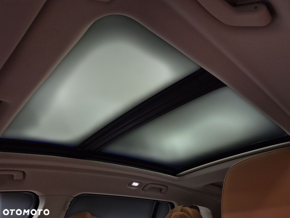 BMW X7 - 28