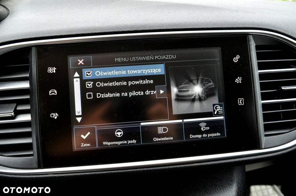 Peugeot 308 1.6 BlueHDi Style S&S - 24