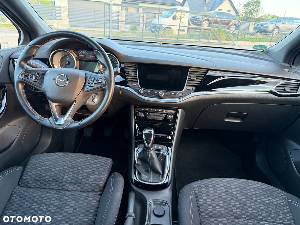 Opel Astra 1.4 Turbo Business - 13