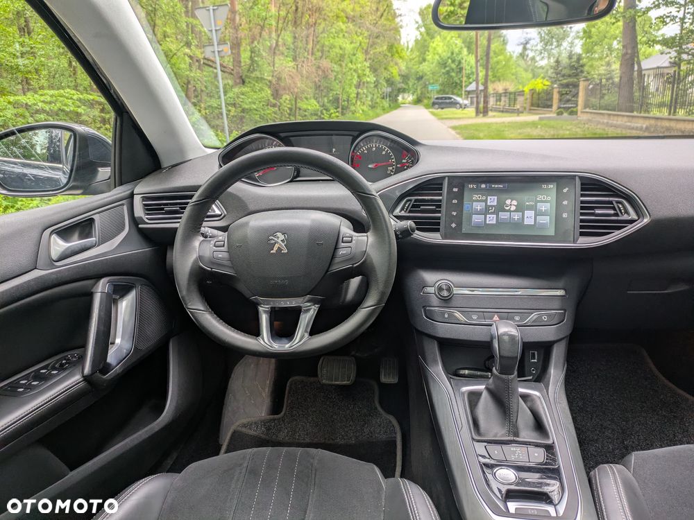 Peugeot 308 BlueHDi FAP 150 EAT6 Stop & Start Allure - 14