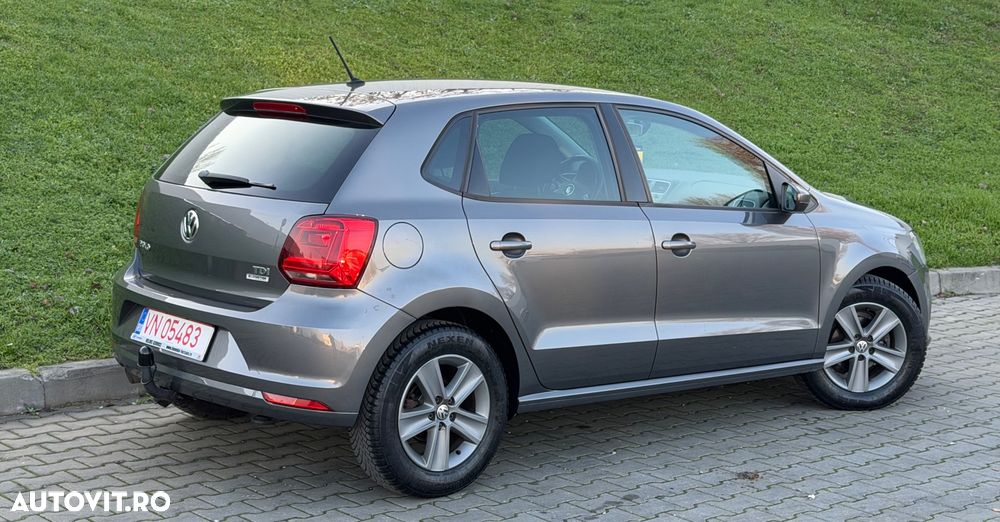 Volkswagen Polo 1.4 TDI (Blue Motion Technology) Comfortline - 4