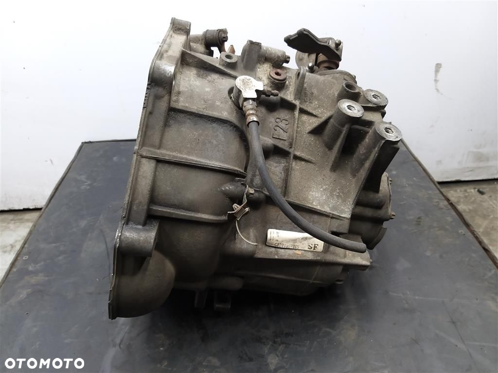 Skrzynia biegów Manualna Opel Astra II G BERTONE 2.2B 145KM F23 C395 - 4