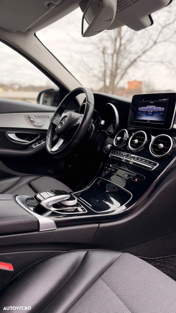 Mercedes-Benz C 220 d 4Matic 7G-TRONIC Avantgarde - 4