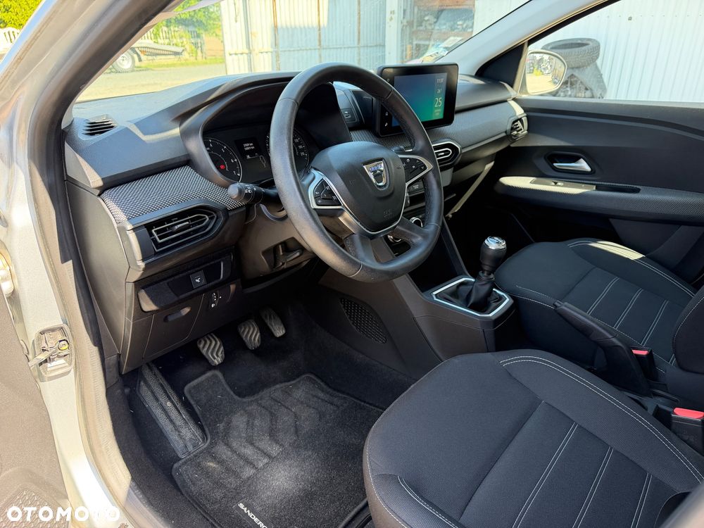Dacia Sandero - 19