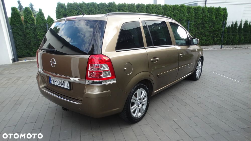 Opel Zafira 1.8 Family Plus - 5