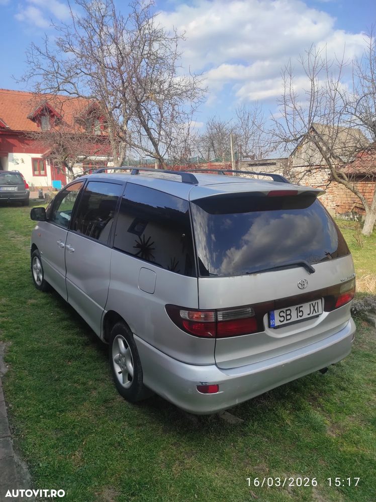 Toyota Previa - 1