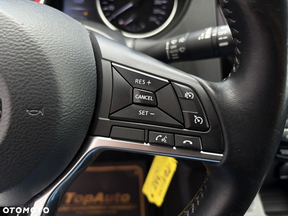 Nissan Qashqai 1.6 DCi N-Connecta - 24