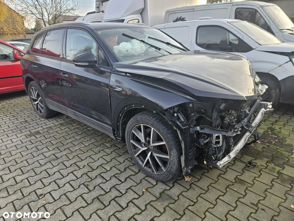 Volkswagen Touareg 3.0 V6 TDI 4Motion - 3