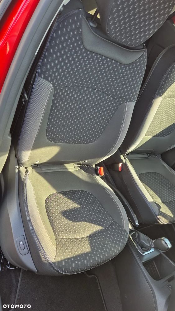 Renault Captur - 13