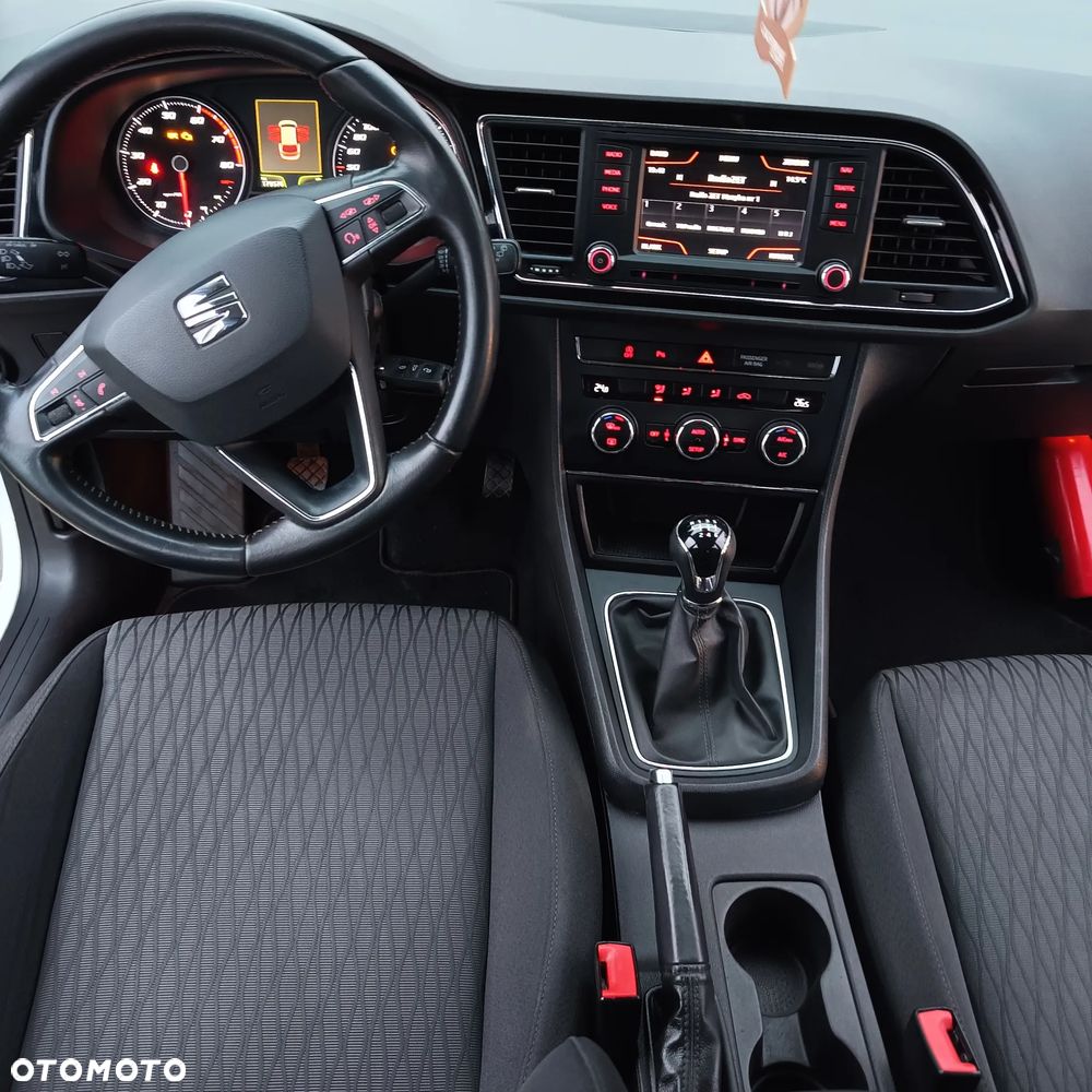 Seat Leon Sportstourer 1.2 TSI Start&Stop Style - 24