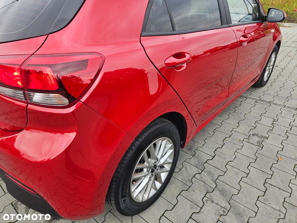 Kia Rio 1.2 L Business Line - 21