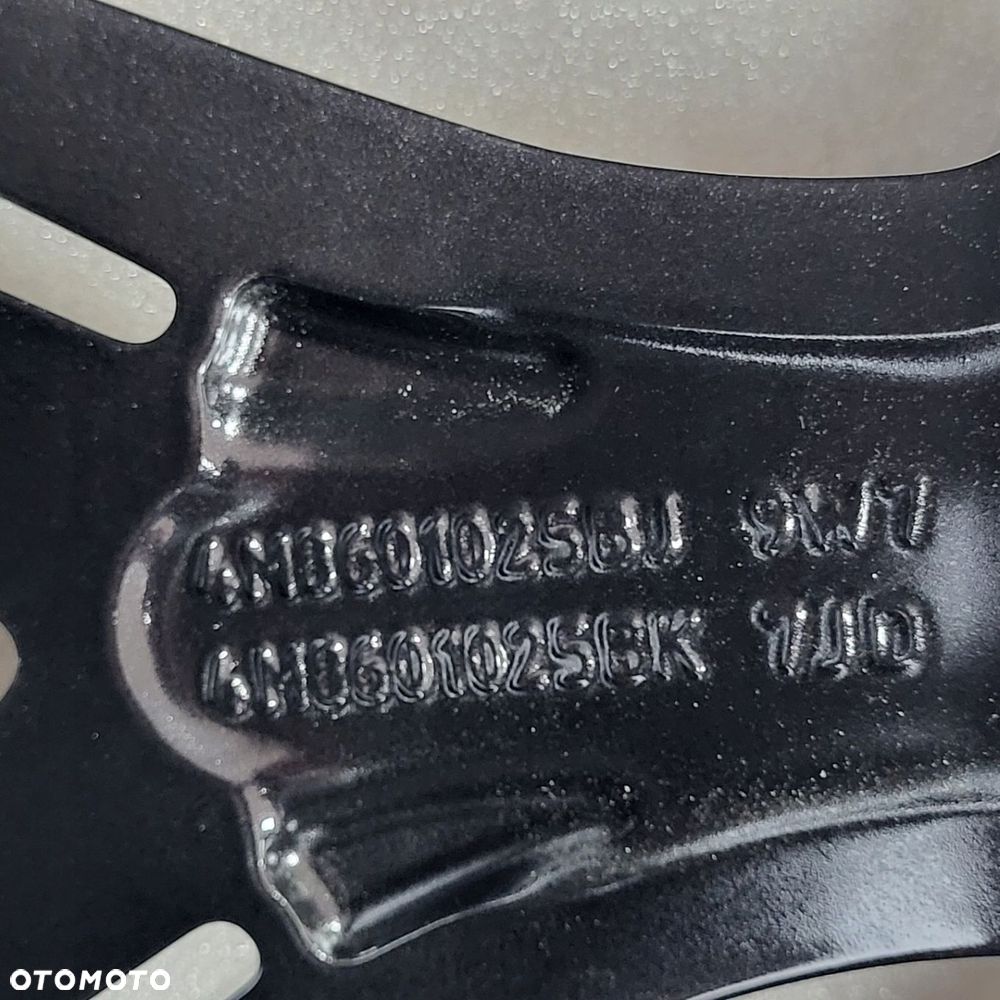 23" Audi Q8 SQ8 RSQ8 Oryginał Oryginalne 4M8601025BJ - 9